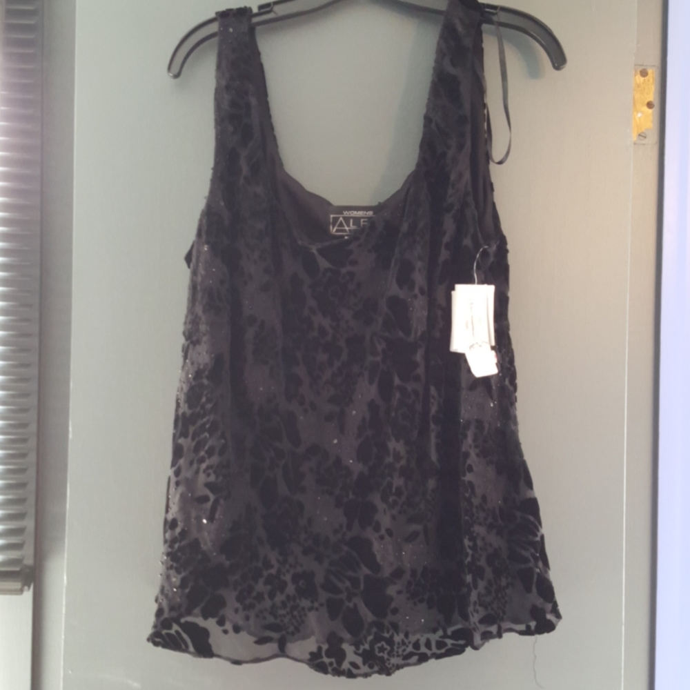 Stunning burn out velvet tank